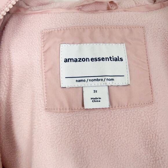 Amazon Essentials Puffer Jacket - Picture 8 of 9
